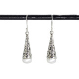 Boucles d'oreilles pendantes, petite perle Nacre - Bibop et Lula