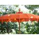 Parasol balinais avec toile orange en coton diamètre 190cm. Livraison offerte - Bibop et Lula